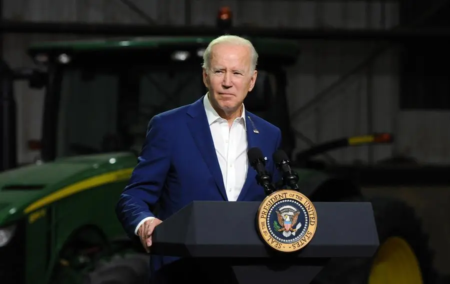 Biden will return to leasing public land for oil drilling