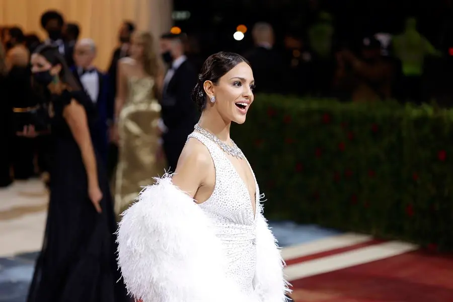 Celebrities Go Classic Glamor at the Met Gala