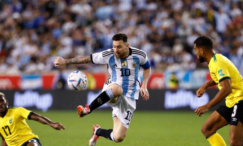 Foot: a double in two minutes for Messi with Argentina