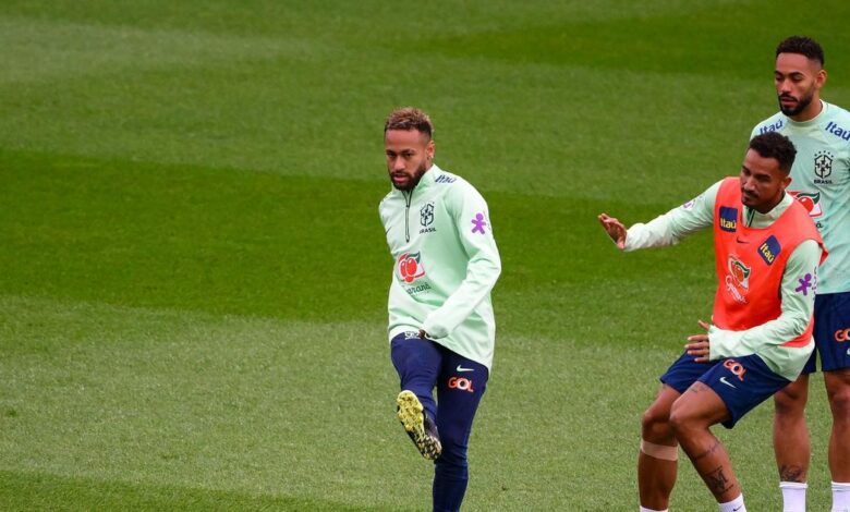 Football: Brazil with Neymar, Marquinhos and Thiago Silva at the Parc des Princes against Tunisia