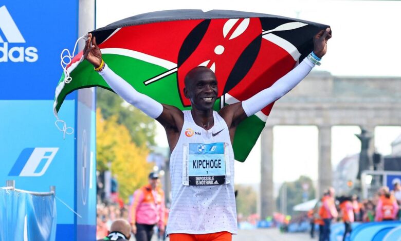 Kenyan Kipchoge smashes marathon world record in Berlin and closes in on 2 hours
