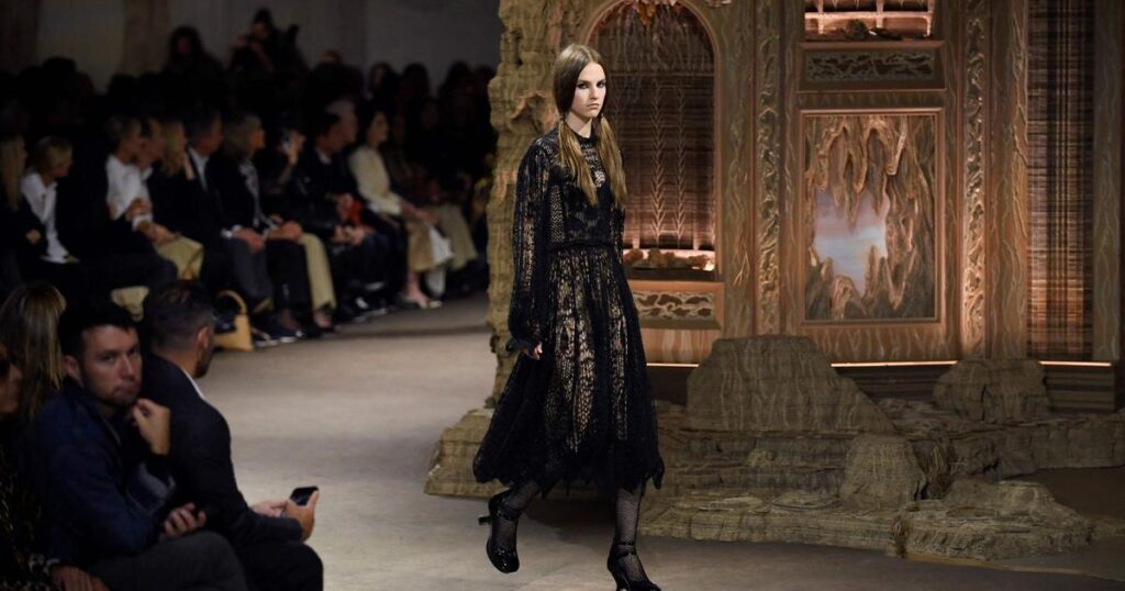 Maria Grazia Chiuri dedicates a powerful Dior show to Catherine de Medici