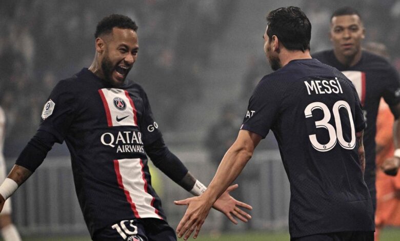 PSG got scared in Lyon but settled alone at the top of Ligue 1