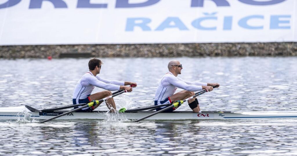 Rowing: after Olympic gold, the world title for Boucheron and Androdias in double sculls