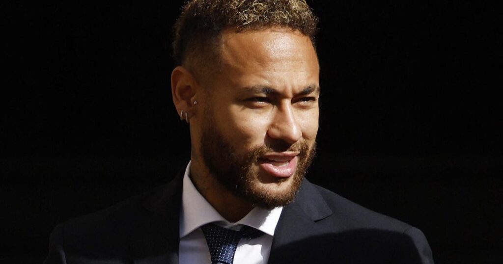 Ballon d'Or: Neymar congratulates Benzema but criticizes the ranking