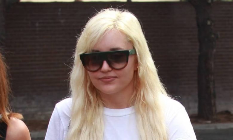 Reports say that Amanda Bynes was taken to a Los Angeles hospital after a call to a mental health facility.